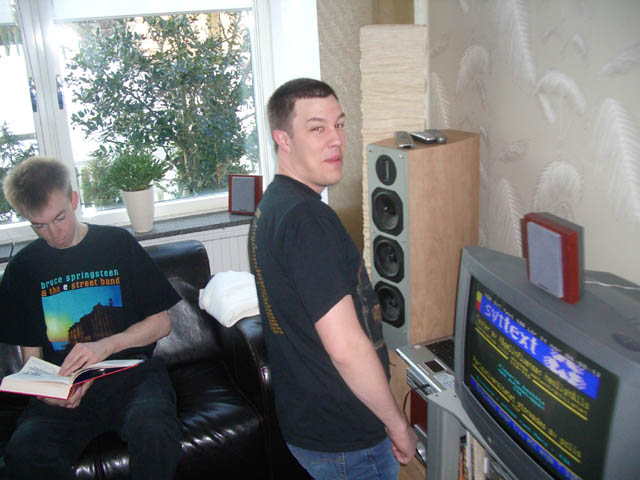 BB1 has started the music.